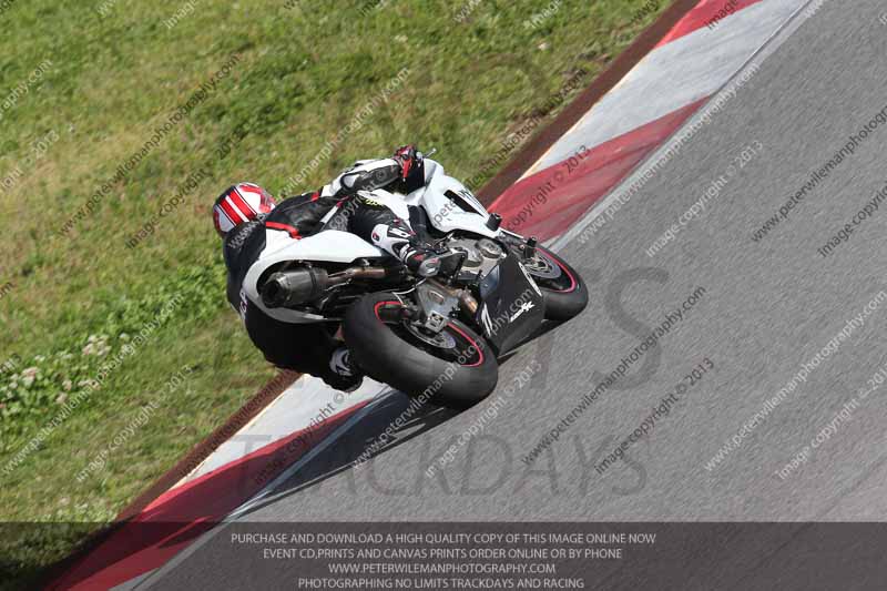 march 2010;motorbikes;no limits;peter wileman photography;portimao;portugal;trackday;trackday digital images