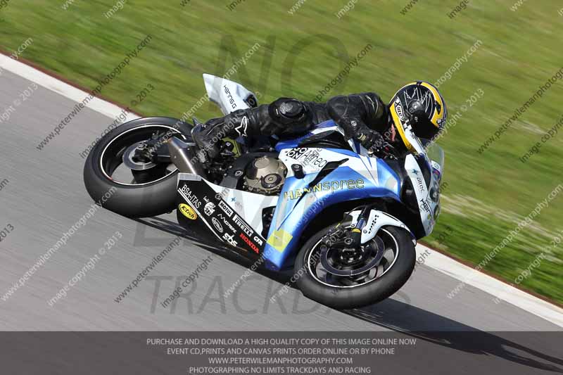 march 2010;motorbikes;no limits;peter wileman photography;portimao;portugal;trackday;trackday digital images