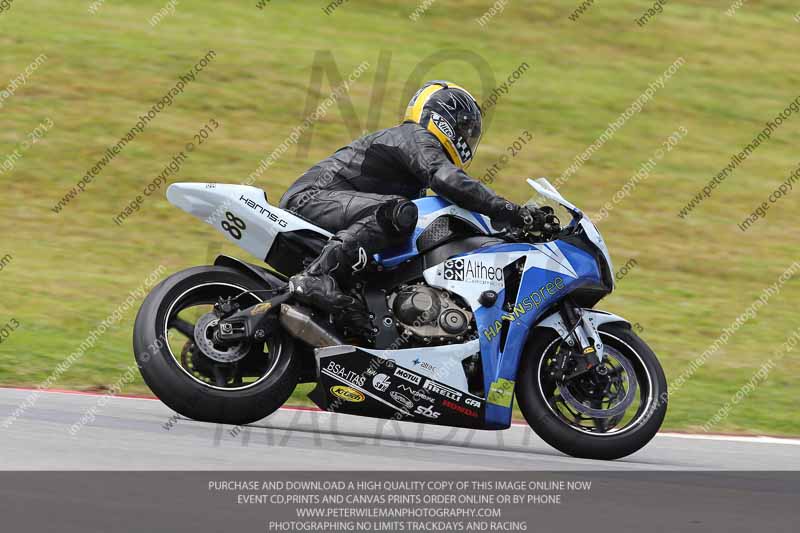 march 2010;motorbikes;no limits;peter wileman photography;portimao;portugal;trackday;trackday digital images