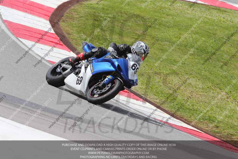 march 2010;motorbikes;no limits;peter wileman photography;portimao;portugal;trackday;trackday digital images