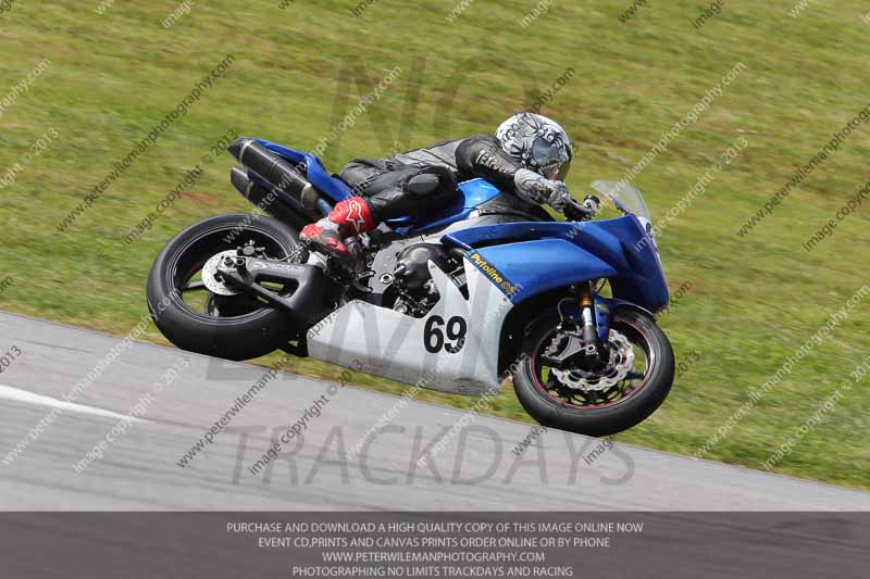 march 2010;motorbikes;no limits;peter wileman photography;portimao;portugal;trackday;trackday digital images