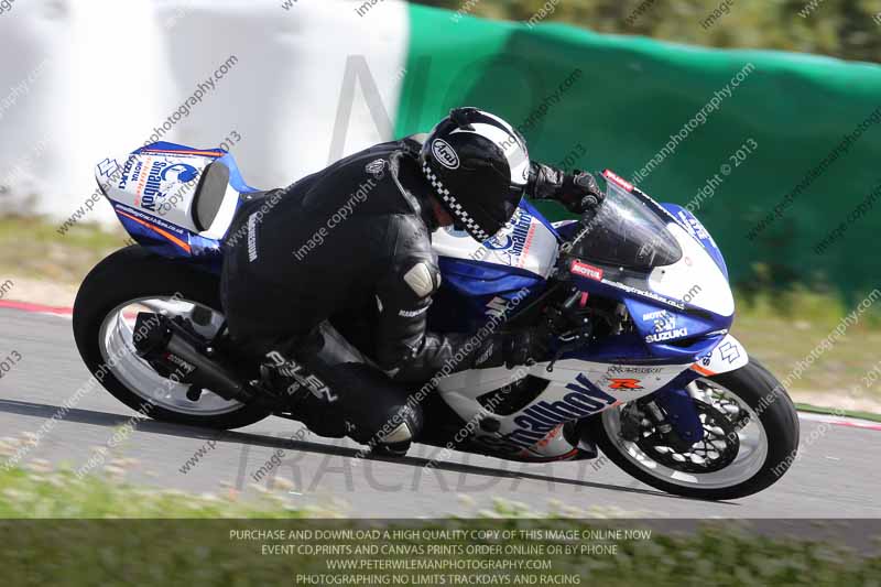 march 2010;motorbikes;no limits;peter wileman photography;portimao;portugal;trackday;trackday digital images