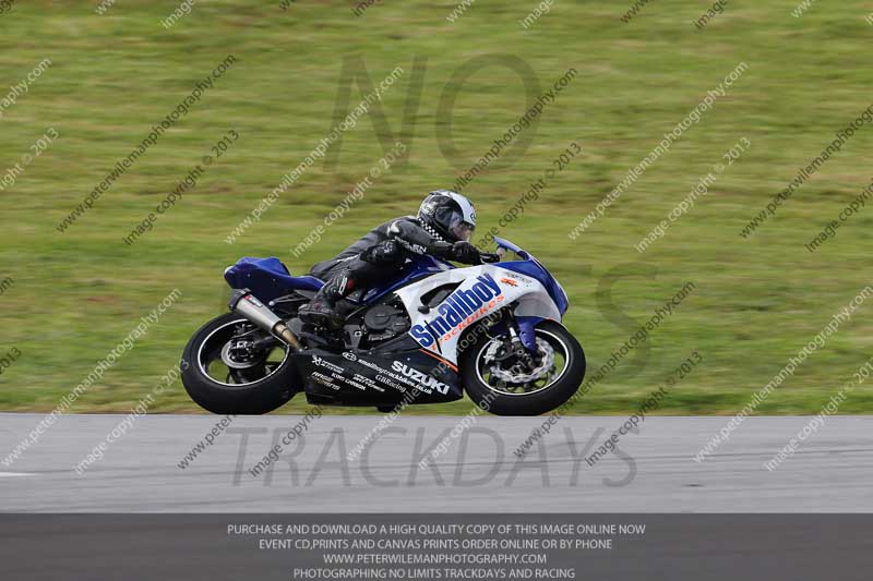 march 2010;motorbikes;no limits;peter wileman photography;portimao;portugal;trackday;trackday digital images