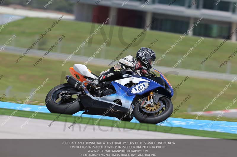 march 2010;motorbikes;no limits;peter wileman photography;portimao;portugal;trackday;trackday digital images