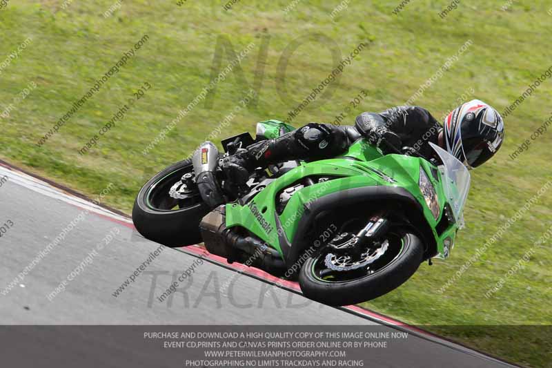 march 2010;motorbikes;no limits;peter wileman photography;portimao;portugal;trackday;trackday digital images