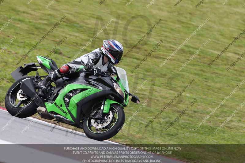 march 2010;motorbikes;no limits;peter wileman photography;portimao;portugal;trackday;trackday digital images