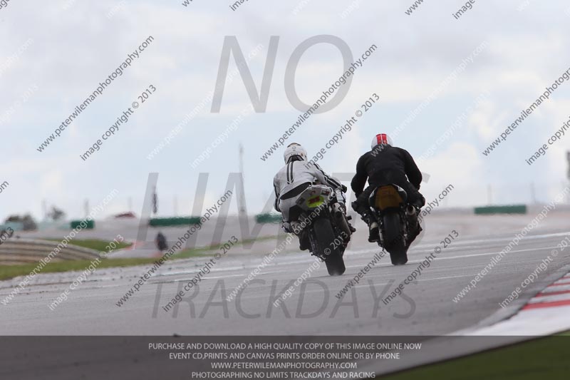 march 2010;motorbikes;no limits;peter wileman photography;portimao;portugal;trackday;trackday digital images