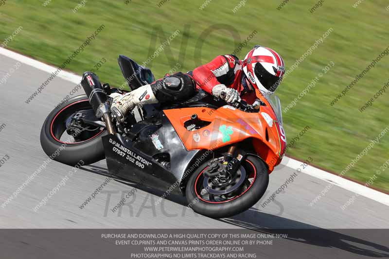 march 2010;motorbikes;no limits;peter wileman photography;portimao;portugal;trackday;trackday digital images