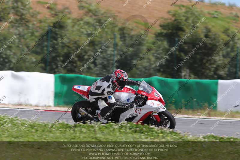 march 2010;motorbikes;no limits;peter wileman photography;portimao;portugal;trackday;trackday digital images