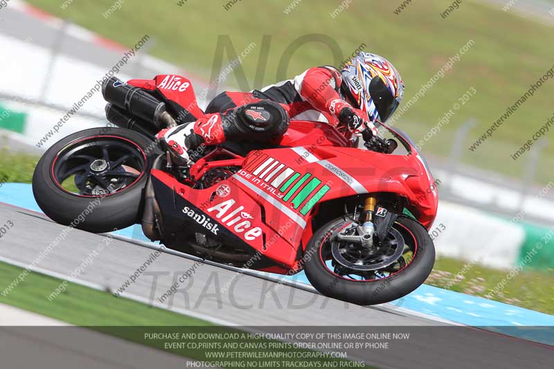 march 2010;motorbikes;no limits;peter wileman photography;portimao;portugal;trackday;trackday digital images