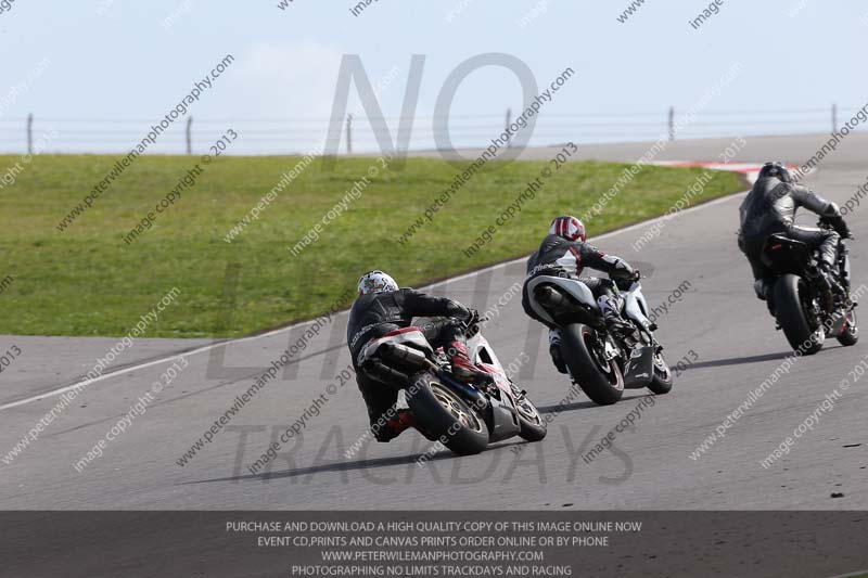 march 2010;motorbikes;no limits;peter wileman photography;portimao;portugal;trackday;trackday digital images