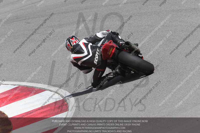 march 2010;motorbikes;no limits;peter wileman photography;portimao;portugal;trackday;trackday digital images