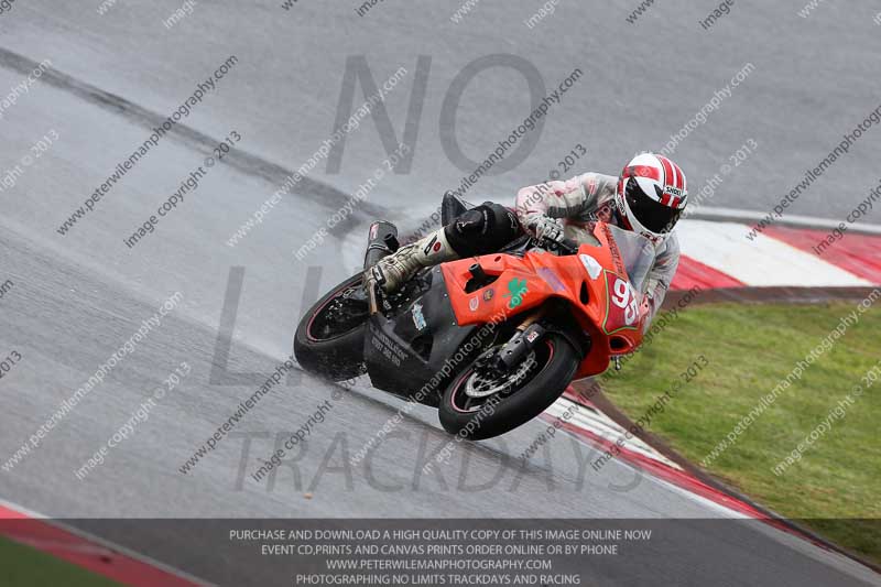 march 2010;motorbikes;no limits;peter wileman photography;portimao;portugal;trackday;trackday digital images