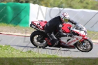 march-2010;motorbikes;no-limits;peter-wileman-photography;portimao;portugal;trackday;trackday-digital-images