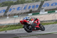 march-2010;motorbikes;no-limits;peter-wileman-photography;portimao;portugal;trackday;trackday-digital-images