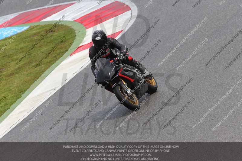 march 2010;motorbikes;no limits;peter wileman photography;portimao;portugal;trackday;trackday digital images