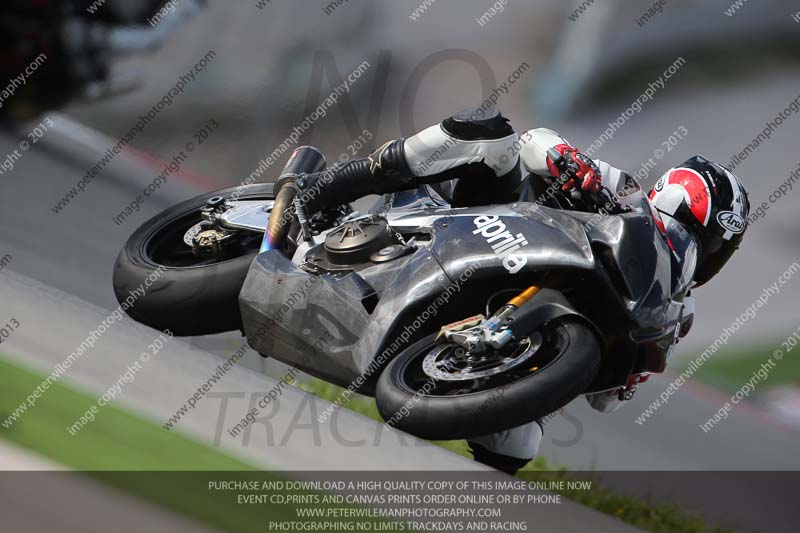 march 2010;motorbikes;no limits;peter wileman photography;portimao;portugal;trackday;trackday digital images