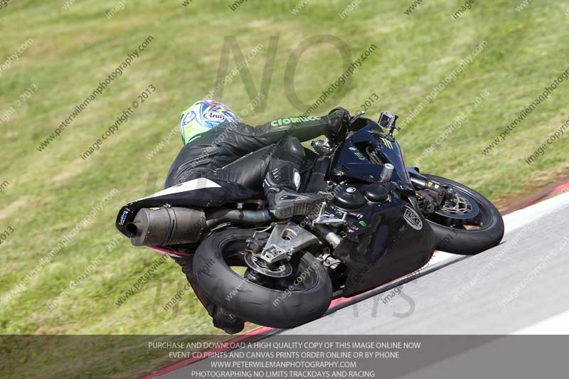 march 2010;motorbikes;no limits;peter wileman photography;portimao;portugal;trackday;trackday digital images