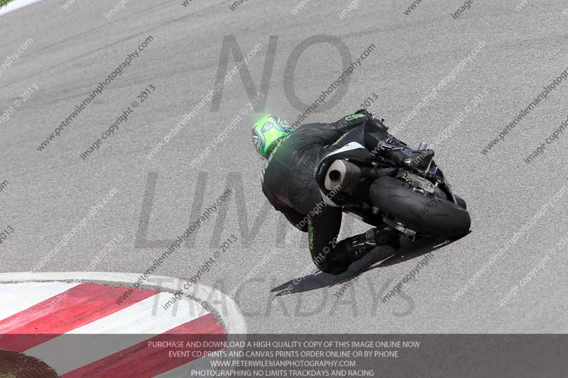 march 2010;motorbikes;no limits;peter wileman photography;portimao;portugal;trackday;trackday digital images