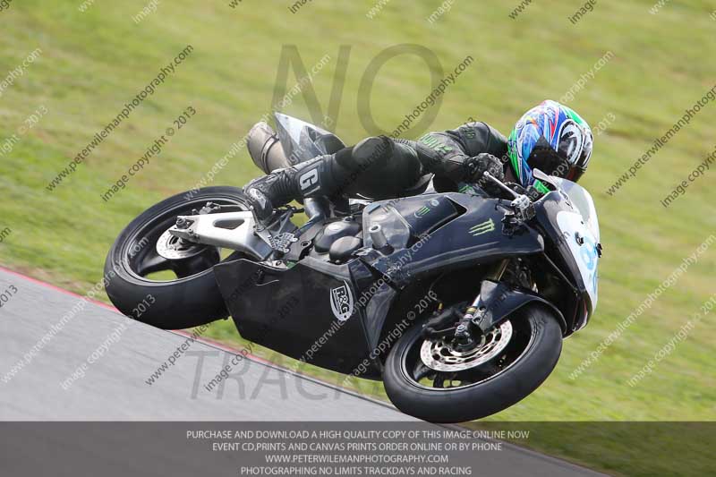 march 2010;motorbikes;no limits;peter wileman photography;portimao;portugal;trackday;trackday digital images