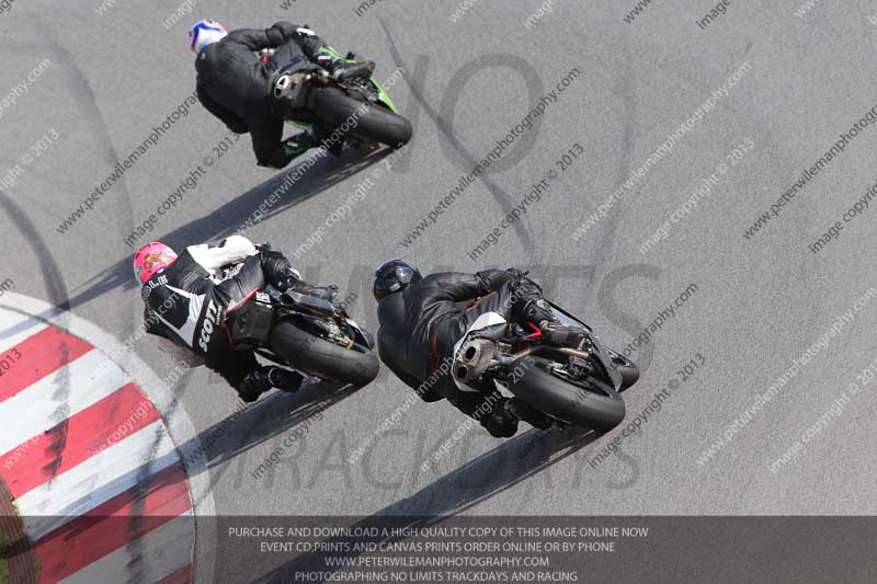 march 2010;motorbikes;no limits;peter wileman photography;portimao;portugal;trackday;trackday digital images