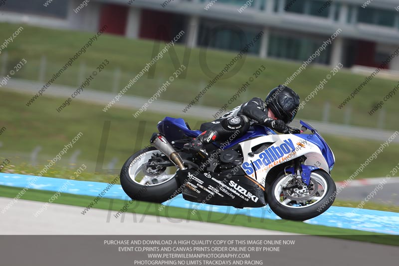 march 2010;motorbikes;no limits;peter wileman photography;portimao;portugal;trackday;trackday digital images