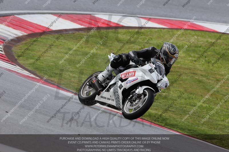 march 2010;motorbikes;no limits;peter wileman photography;portimao;portugal;trackday;trackday digital images