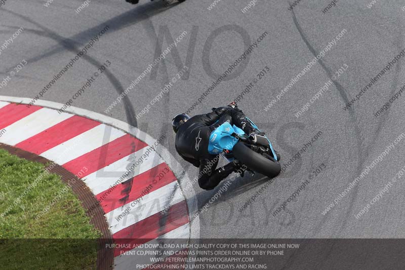 march 2010;motorbikes;no limits;peter wileman photography;portimao;portugal;trackday;trackday digital images