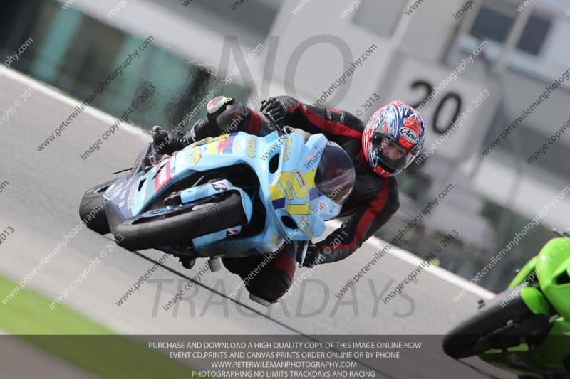 march 2010;motorbikes;no limits;peter wileman photography;portimao;portugal;trackday;trackday digital images