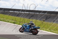 march-2010;motorbikes;no-limits;peter-wileman-photography;portimao;portugal;trackday;trackday-digital-images