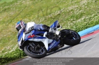 march-2010;motorbikes;no-limits;peter-wileman-photography;portimao;portugal;trackday;trackday-digital-images