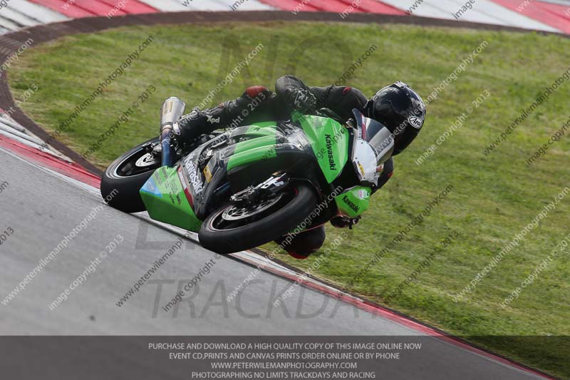 march 2010;motorbikes;no limits;peter wileman photography;portimao;portugal;trackday;trackday digital images