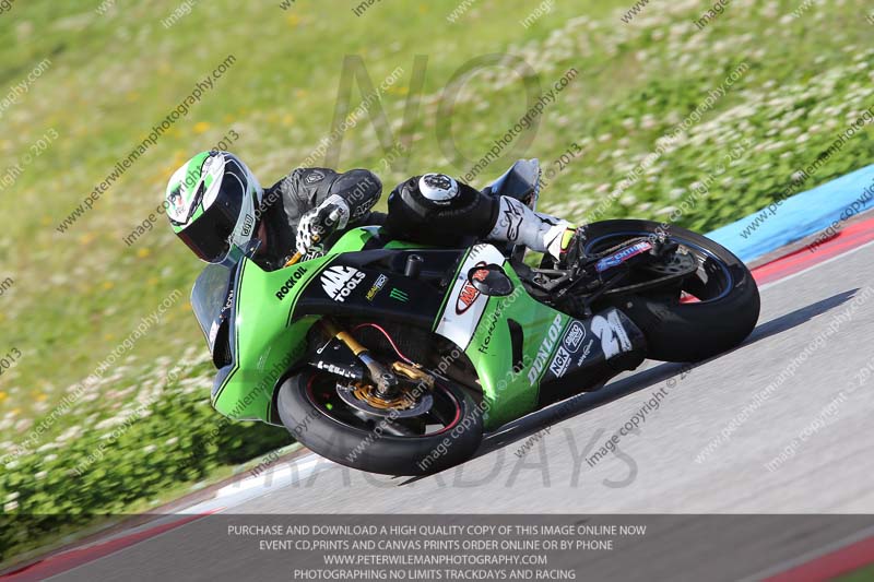 march 2010;motorbikes;no limits;peter wileman photography;portimao;portugal;trackday;trackday digital images