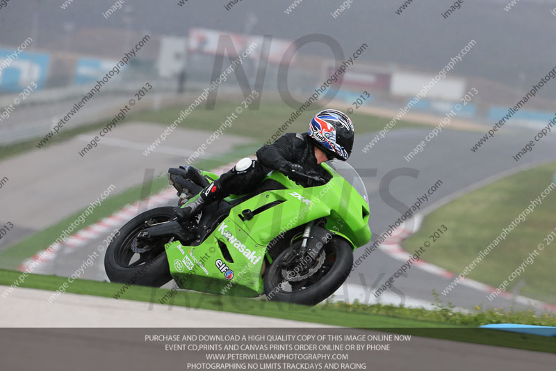 march 2010;motorbikes;no limits;peter wileman photography;portimao;portugal;trackday;trackday digital images