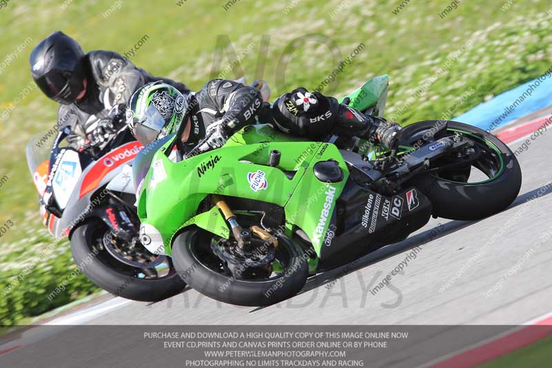 march 2010;motorbikes;no limits;peter wileman photography;portimao;portugal;trackday;trackday digital images