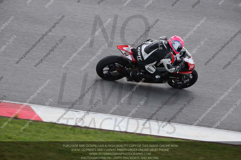 march 2010;motorbikes;no limits;peter wileman photography;portimao;portugal;trackday;trackday digital images