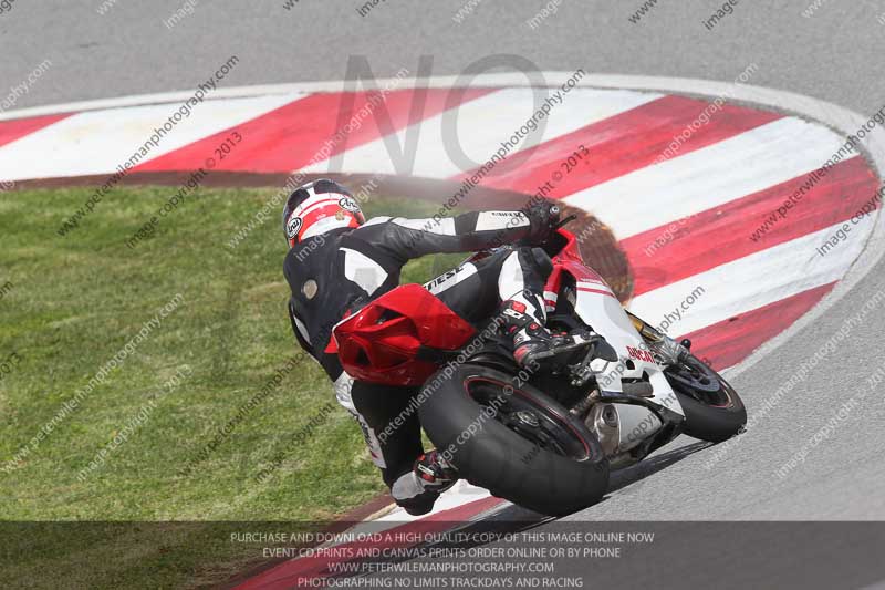 march 2010;motorbikes;no limits;peter wileman photography;portimao;portugal;trackday;trackday digital images