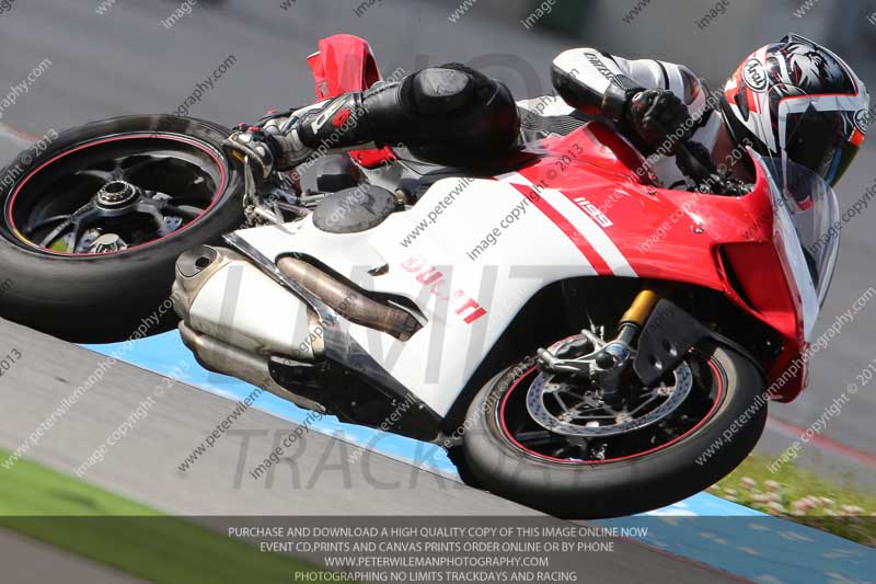 march 2010;motorbikes;no limits;peter wileman photography;portimao;portugal;trackday;trackday digital images