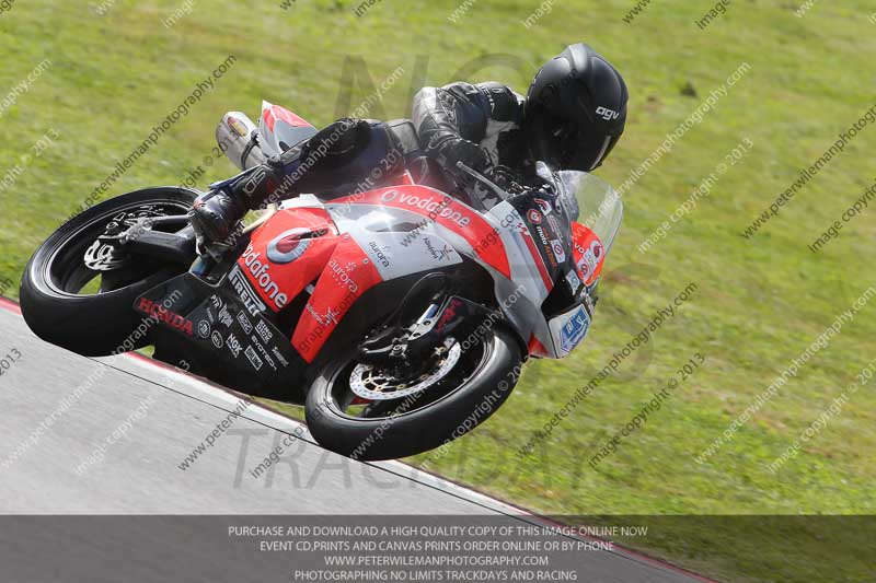 march 2010;motorbikes;no limits;peter wileman photography;portimao;portugal;trackday;trackday digital images