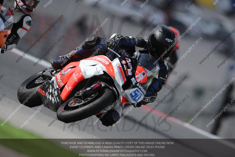 march 2010;motorbikes;no limits;peter wileman photography;portimao;portugal;trackday;trackday digital images