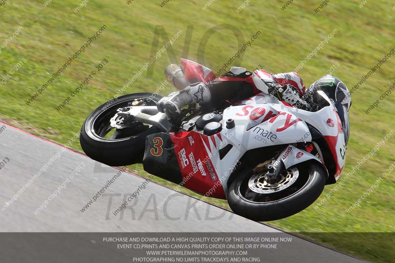 march 2010;motorbikes;no limits;peter wileman photography;portimao;portugal;trackday;trackday digital images