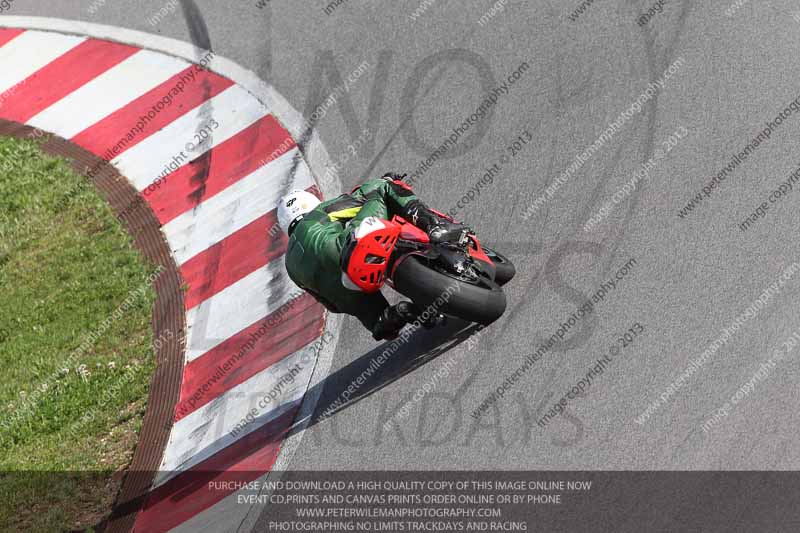 march 2010;motorbikes;no limits;peter wileman photography;portimao;portugal;trackday;trackday digital images