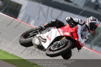 march-2010;motorbikes;no-limits;peter-wileman-photography;portimao;portugal;trackday;trackday-digital-images