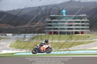 march-2010;motorbikes;no-limits;peter-wileman-photography;portimao;portugal;trackday;trackday-digital-images