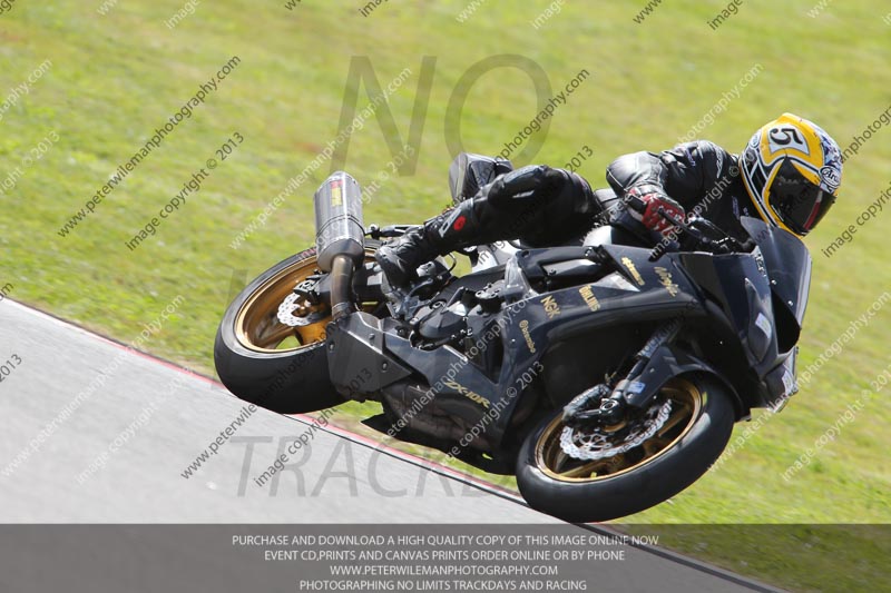 march 2010;motorbikes;no limits;peter wileman photography;portimao;portugal;trackday;trackday digital images