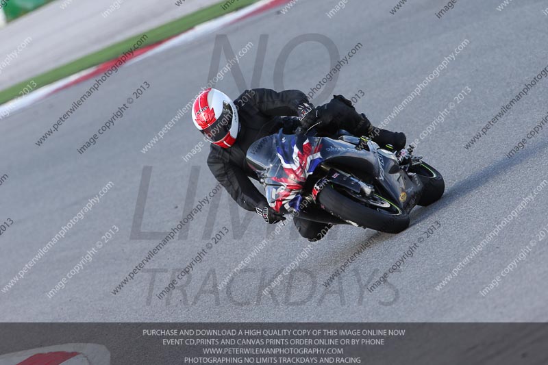 march 2010;motorbikes;no limits;peter wileman photography;portimao;portugal;trackday;trackday digital images