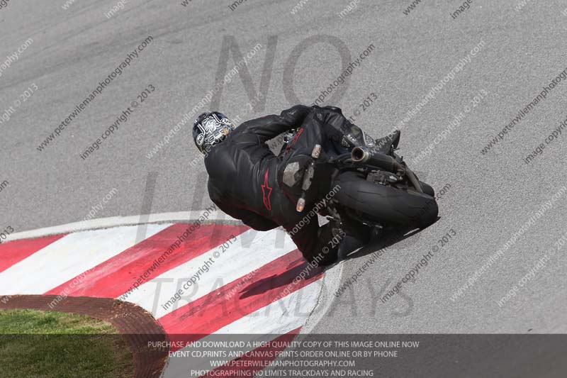 march 2010;motorbikes;no limits;peter wileman photography;portimao;portugal;trackday;trackday digital images