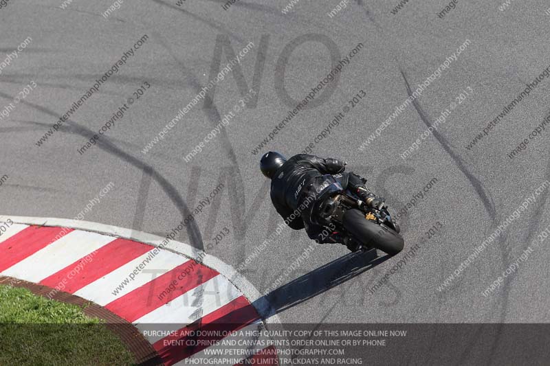 march 2010;motorbikes;no limits;peter wileman photography;portimao;portugal;trackday;trackday digital images