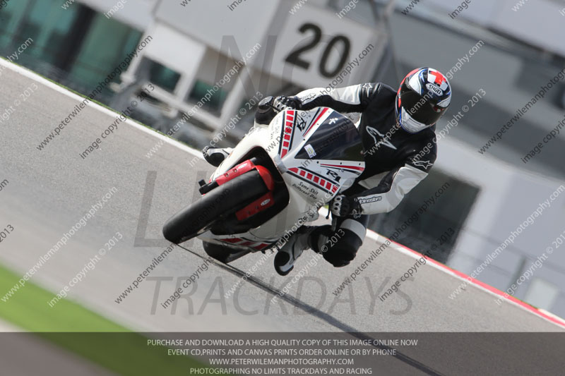 march 2010;motorbikes;no limits;peter wileman photography;portimao;portugal;trackday;trackday digital images