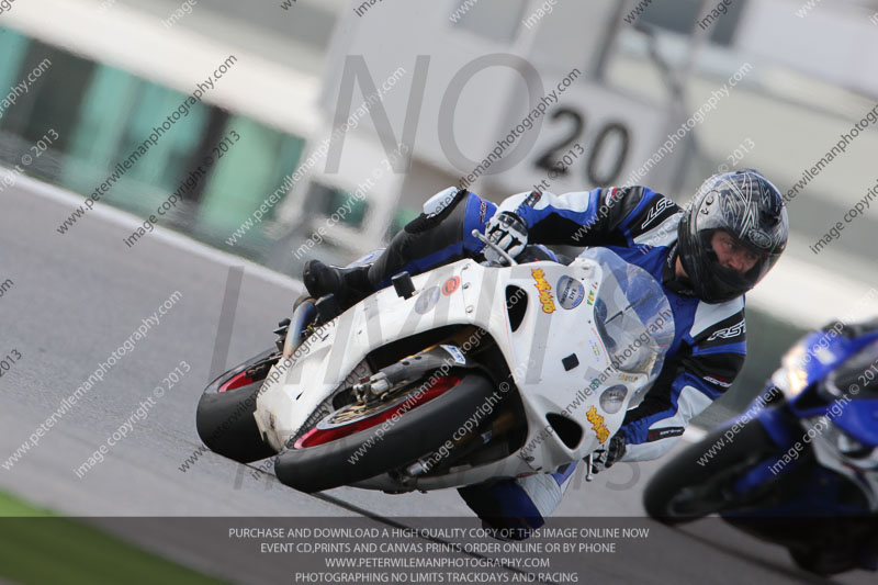 march 2010;motorbikes;no limits;peter wileman photography;portimao;portugal;trackday;trackday digital images